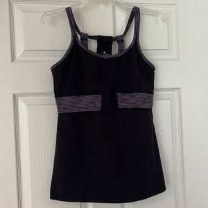 Athleta top